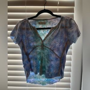 Short-sleeve Crop Top